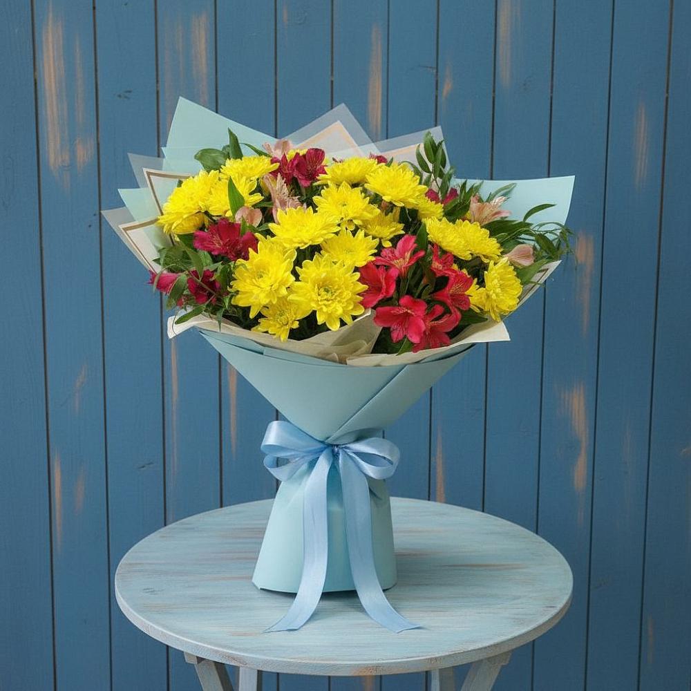 Букет цветов из: Альстромерии и Хризантемы в Этоке