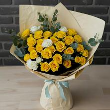 Букет цветов из:  Розы в Этоке