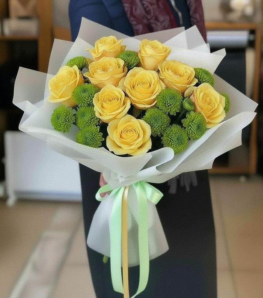 Букет цветов из: Хризантемы и Розы в Этоке