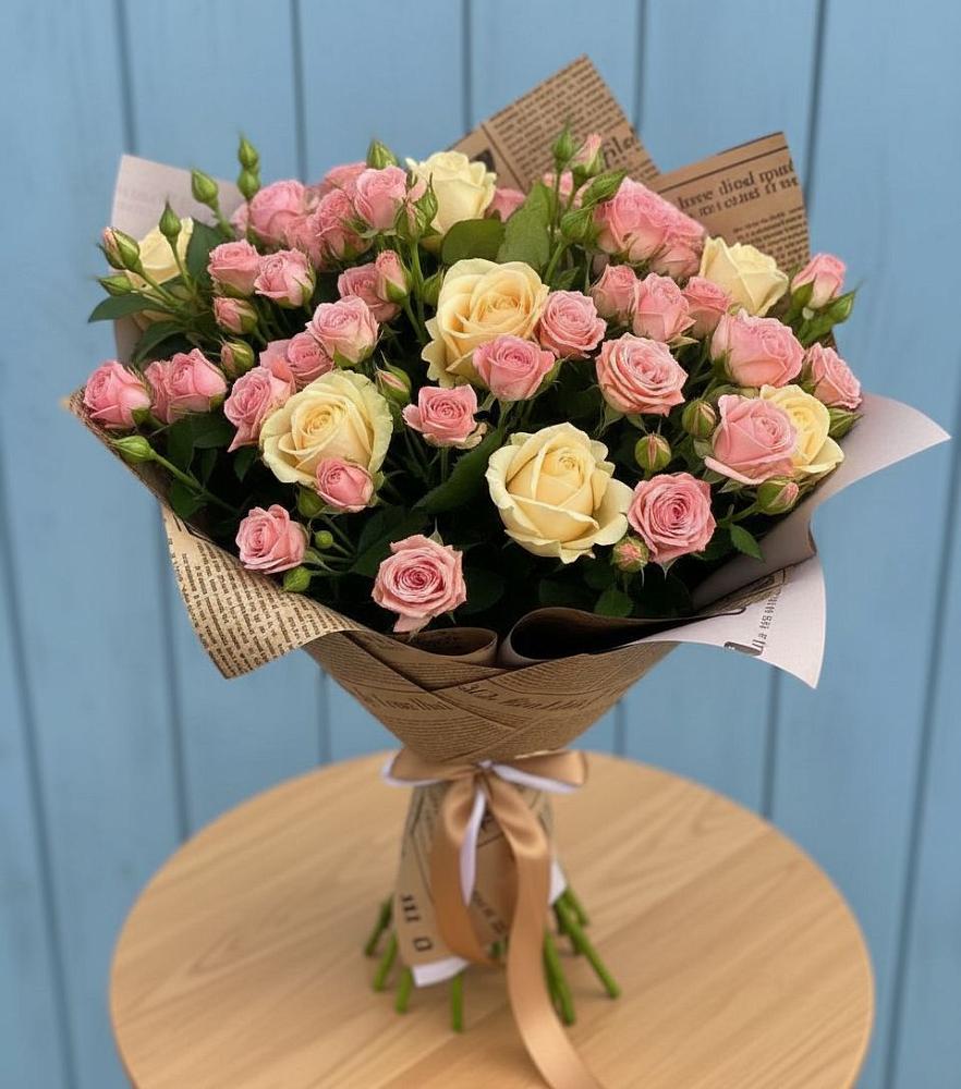 Букет цветов из: Розы в Этоке