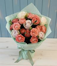 Букет цветов из:  Розы в Этоке