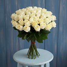 Букет 51 Белая роза Эдлесс Лав в Этоке