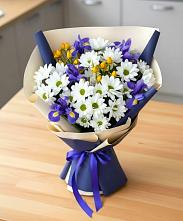 Букет цветов из:  Розы, Ирисы и Хризантемы #REPLACE_PRED# Этоке