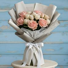 Букет цветов из:  Розы в Этоке