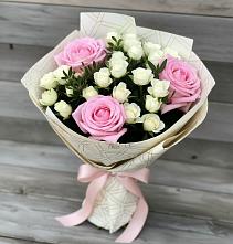Букет цветов из:  Розы в Этоке