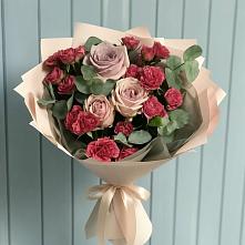 Букет цветов из:  Гвоздики и Розы #REPLACE_PRED# Этоке