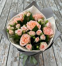 Букет цветов из:  Розы #REPLACE_PRED# Этоке