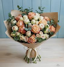 Букет цветов из:  Альстромерии и Розы #REPLACE_PRED# Этоке